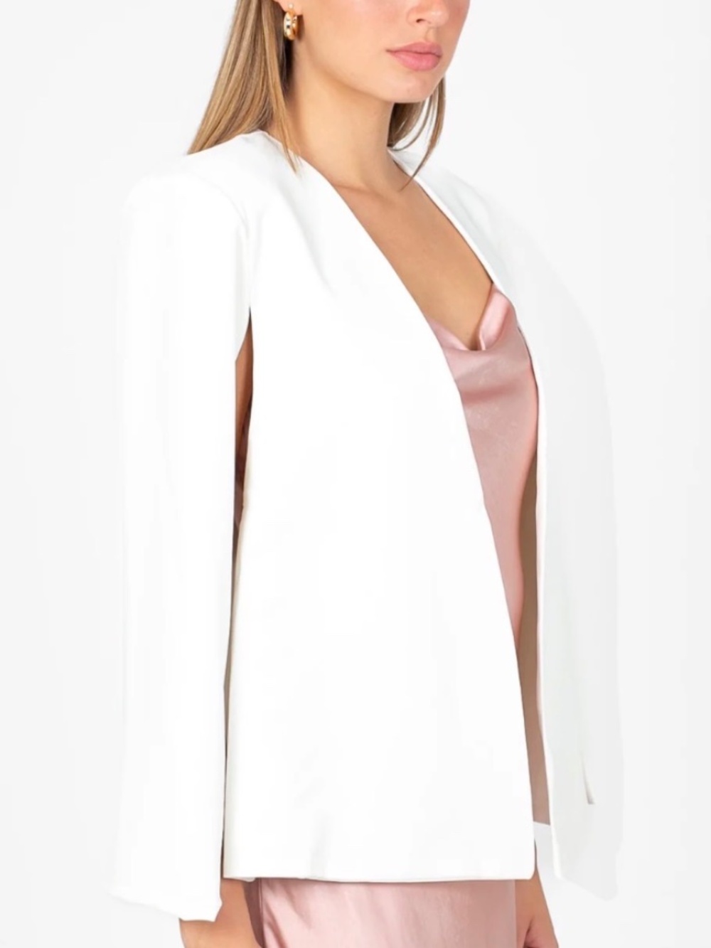 ⭐️Honey’s Chelsea Open Cape Blazer - size M - Picture 2 of 7